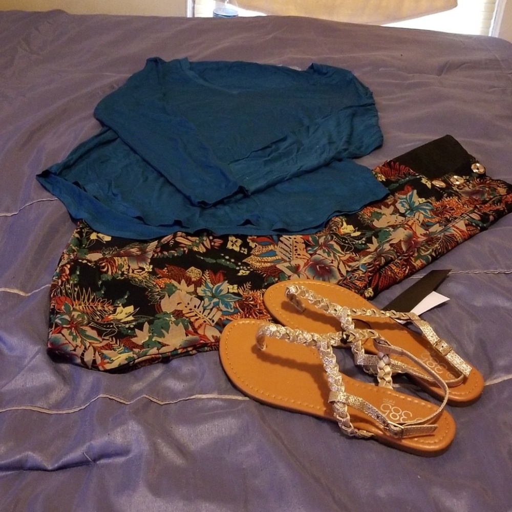 One shirt, leggings, pair of sandals